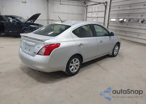 2013 Nissan Versa 1.6 Sl z USA, uszkodzony, nr VIN 3N1CN7AP8DL861859